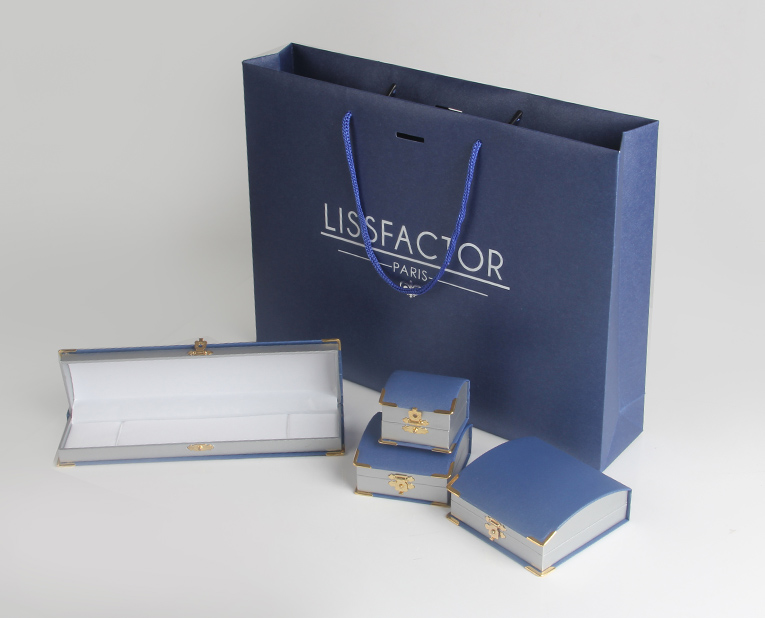 廣東禮品袋定做的覆膜工藝迎來(lái)綠色！