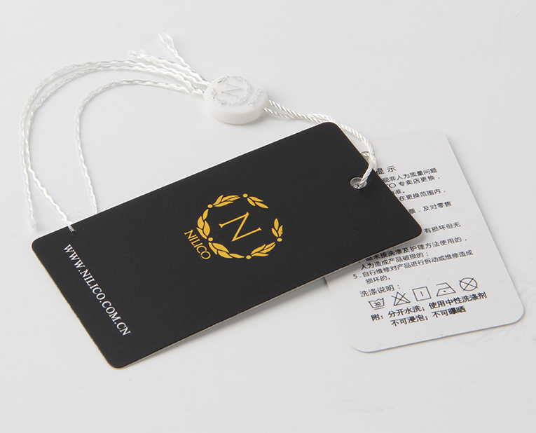 襯衫吊牌如果使用燙金工藝，工廠的老師傅對(duì)這1點(diǎn)很在意