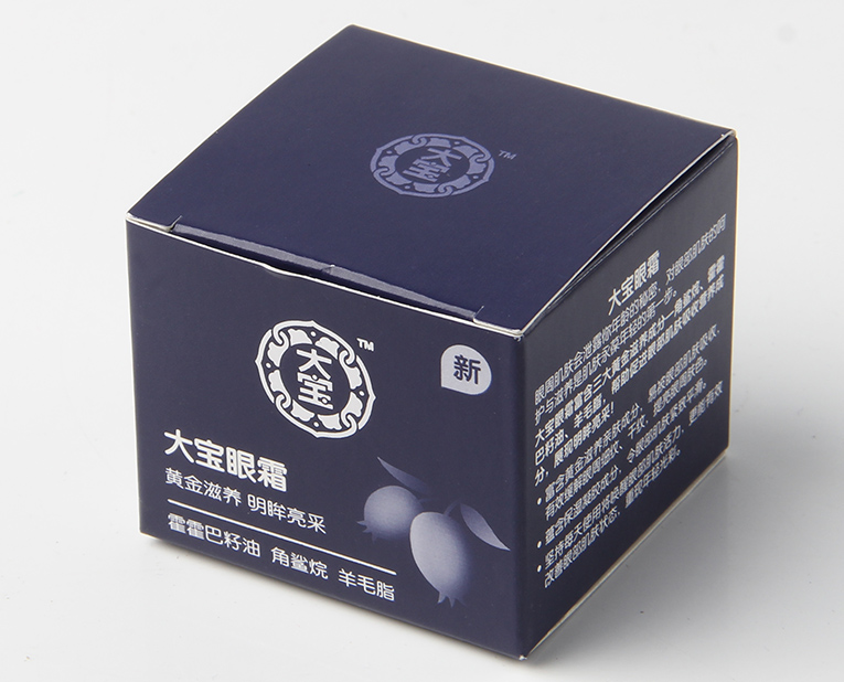 化妝品盒廠家的老師傅，為了讓工人早點(diǎn)放假，放出大招解決飛墨
