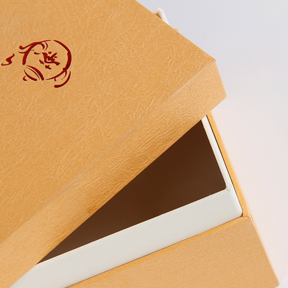 翻蓋的保健品包裝已經(jīng)過氣，定做天地蓋c位出道